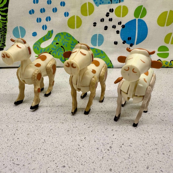 VINTAGE FISHER-PRICE LITTLE PEOPLE FARM PIECES - Picture 5 of 11